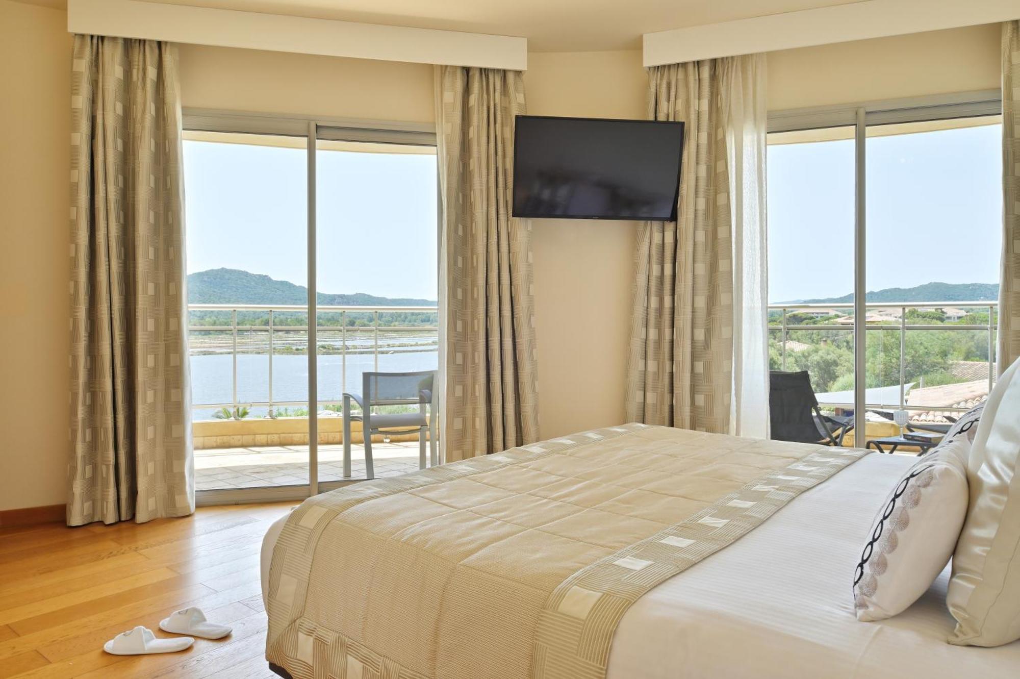 Hotel Costa Salina 4*